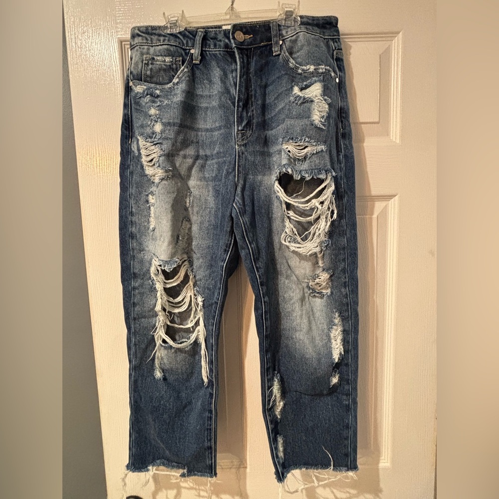 Insane Gene distressed loose fit jeans size 9/28